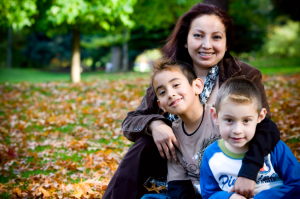 Latino%20mom%20with%20kids[1]